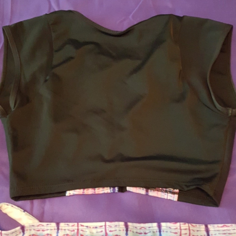 Bathing suit - Picture 3 of 3